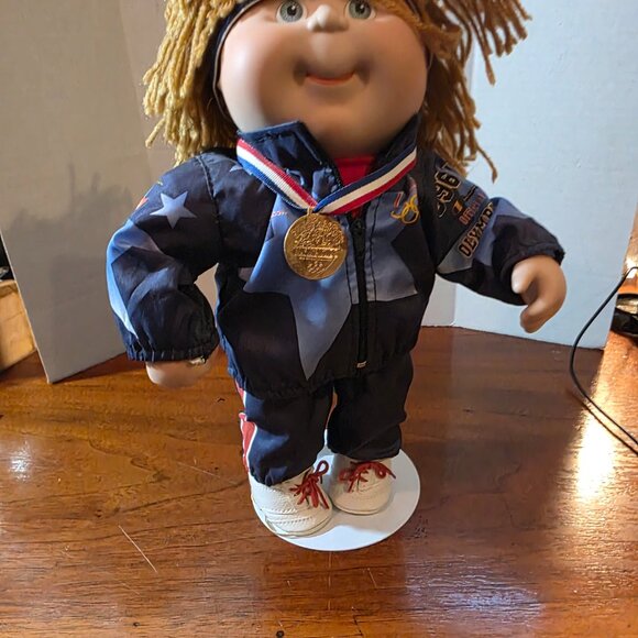 CABBAGE PATCH 1996 OLYMPICS DOLLS PAIR OLYMPIKIDS - Picture 5 of 8